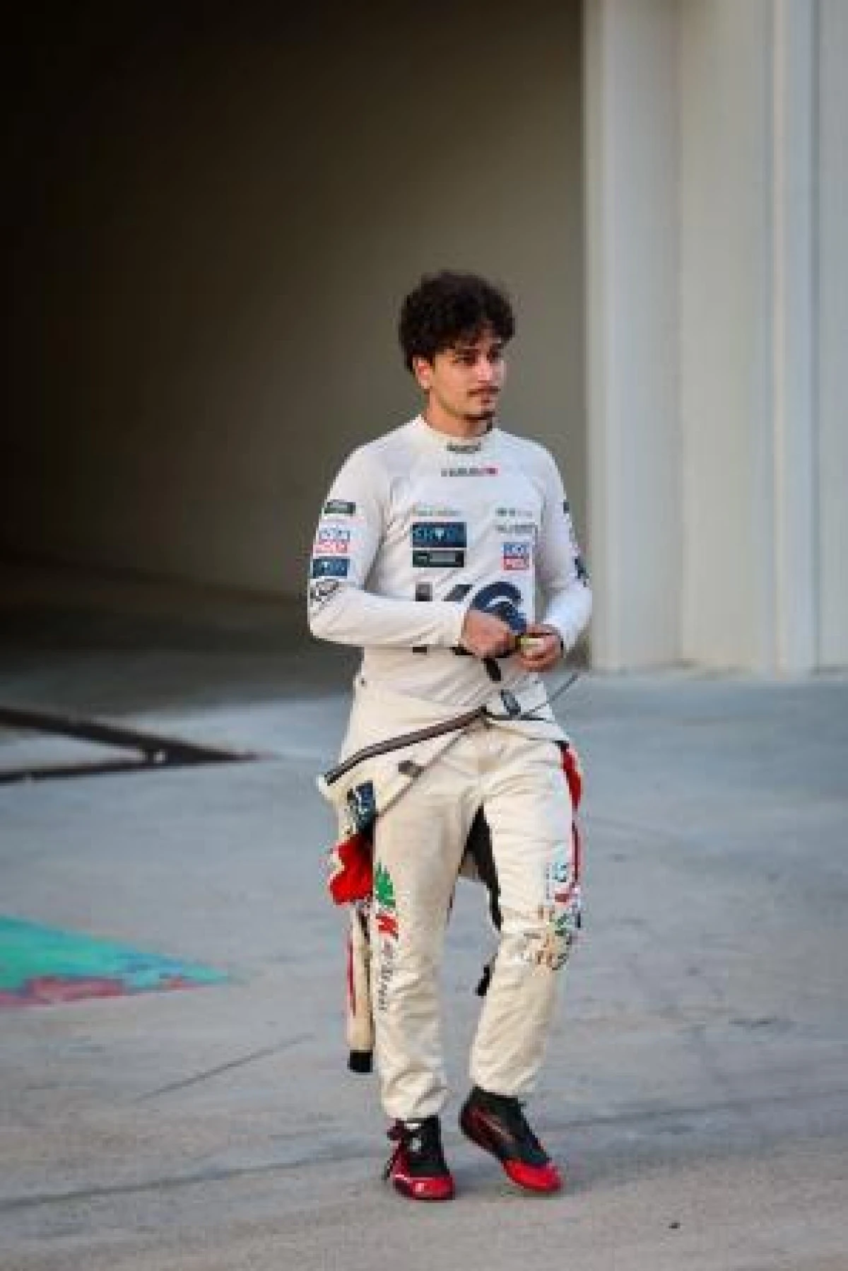 YARIŞ PİLOTU KORAY KAMİLOĞLU İSTANBUL PARK&rsquo;TA REKOR KIRDI